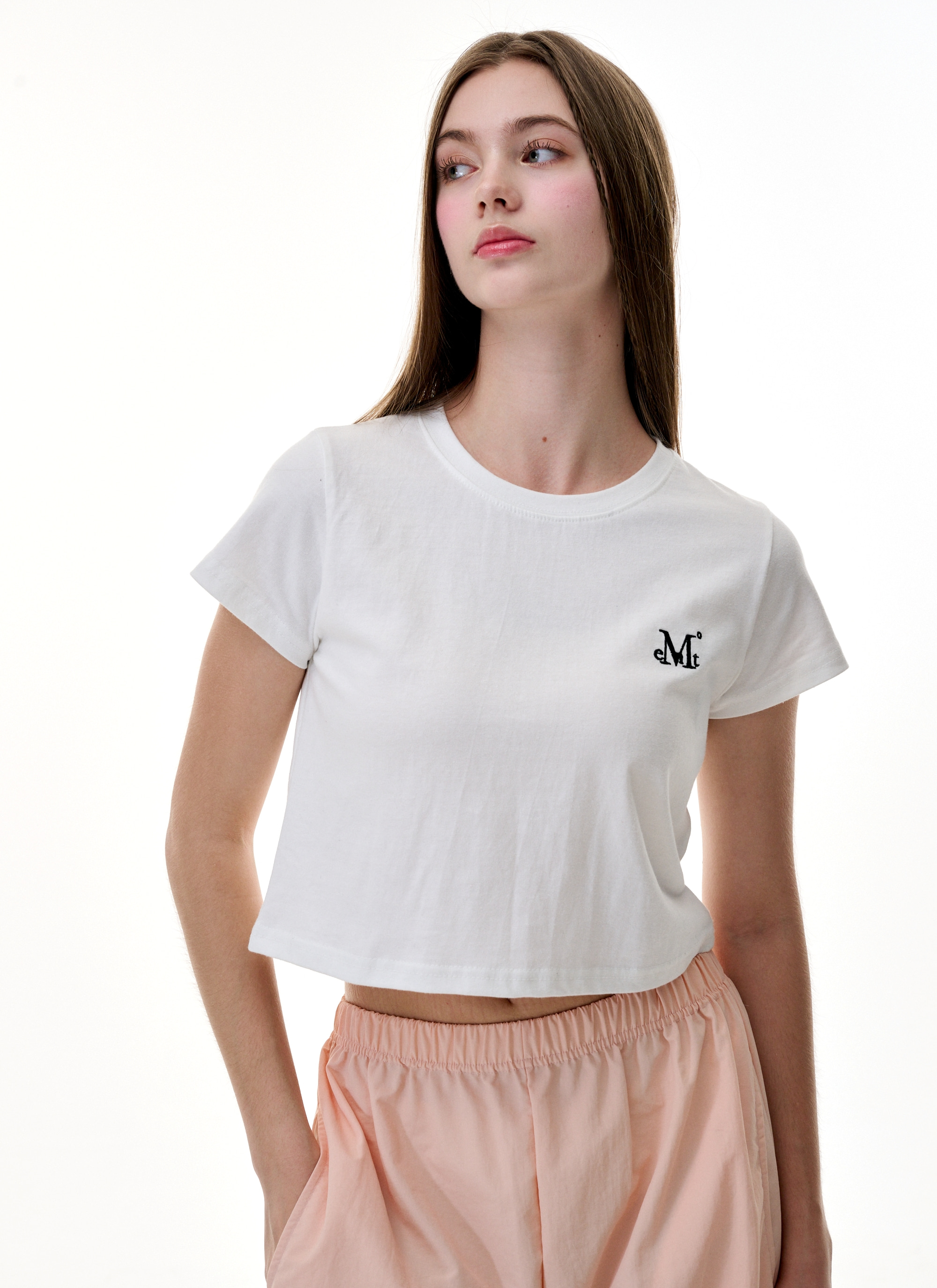 MUCENT SMALL LOGO T (White)